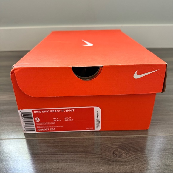 NIB Nike Epic React Flyknit, Size 9, Diffused Taupe/Blue Void - Picture 6 of 6